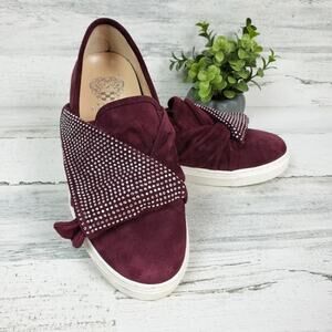 Vince Camuto Barita Burgundy Leather Slip On Sneakers Women’s 6.5